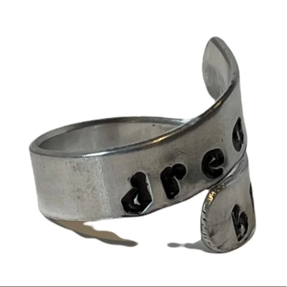 Handmade 8/9 stamped‎ motivational Celtic knot silver adjustable wrap ring